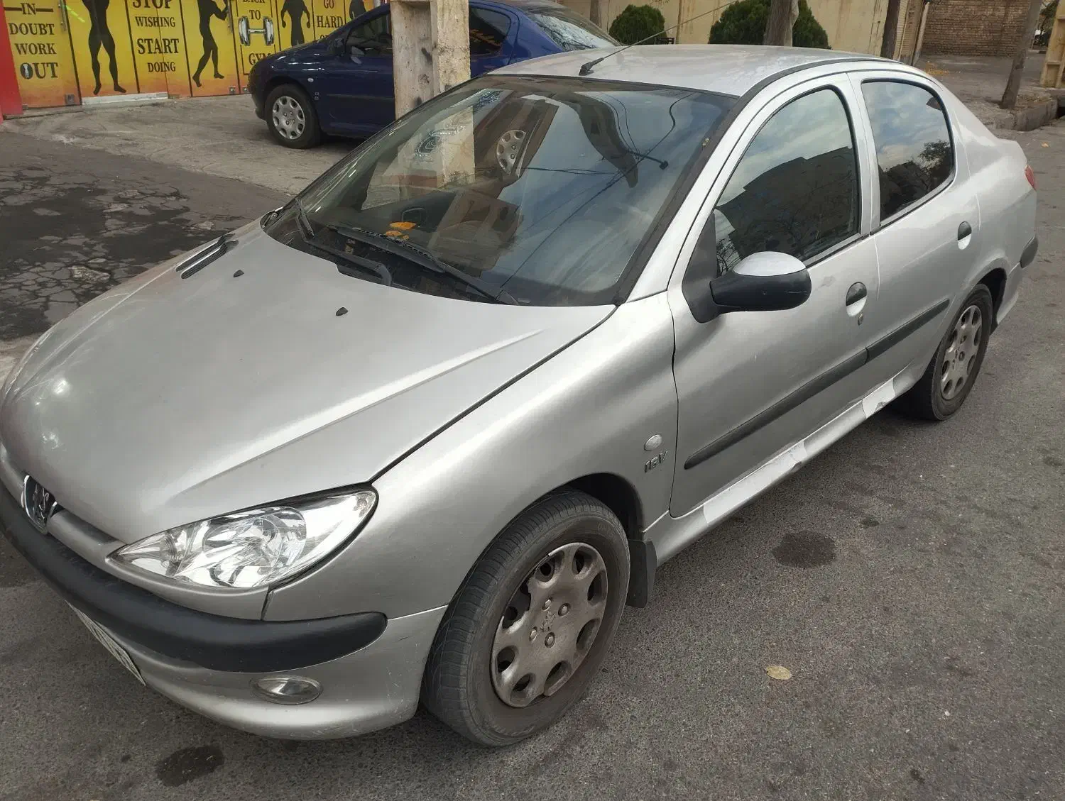 پژو ۲۰۶ صندوق دار v8 - 1385