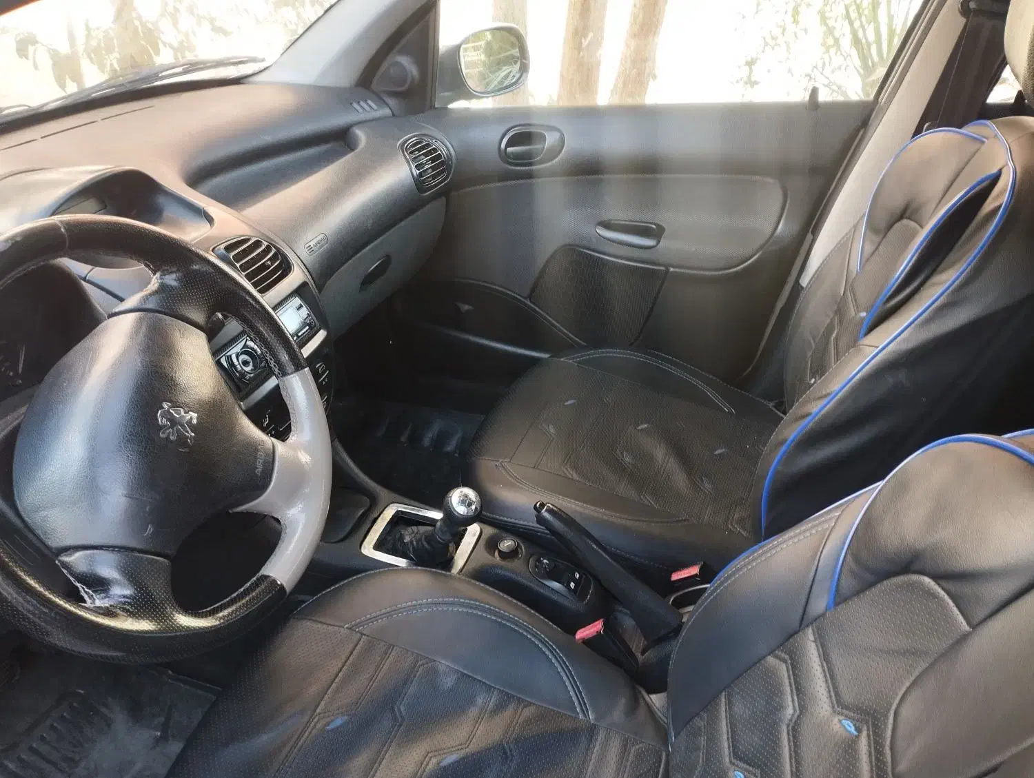 پژو ۲۰۶ صندوق دار v8 - 1385