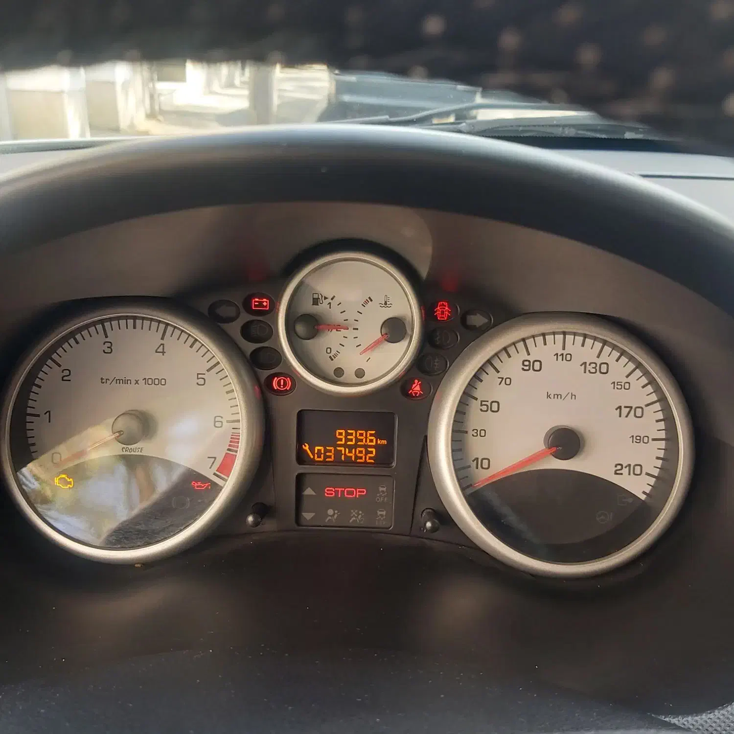 پژو 207 دنده‌ای فرمان هیدرولیک - 1402