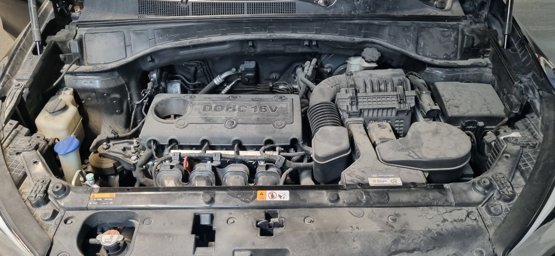 هیوندای سانتافه جی‌ال‌اس ۲.۴ لیتری دو دیفرانسیل - 2015