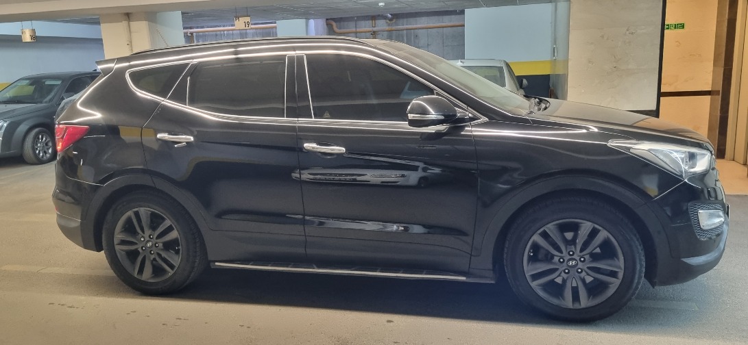 هیوندای سانتافه جی‌ال‌اس ۲.۴ لیتری دو دیفرانسیل - 2015