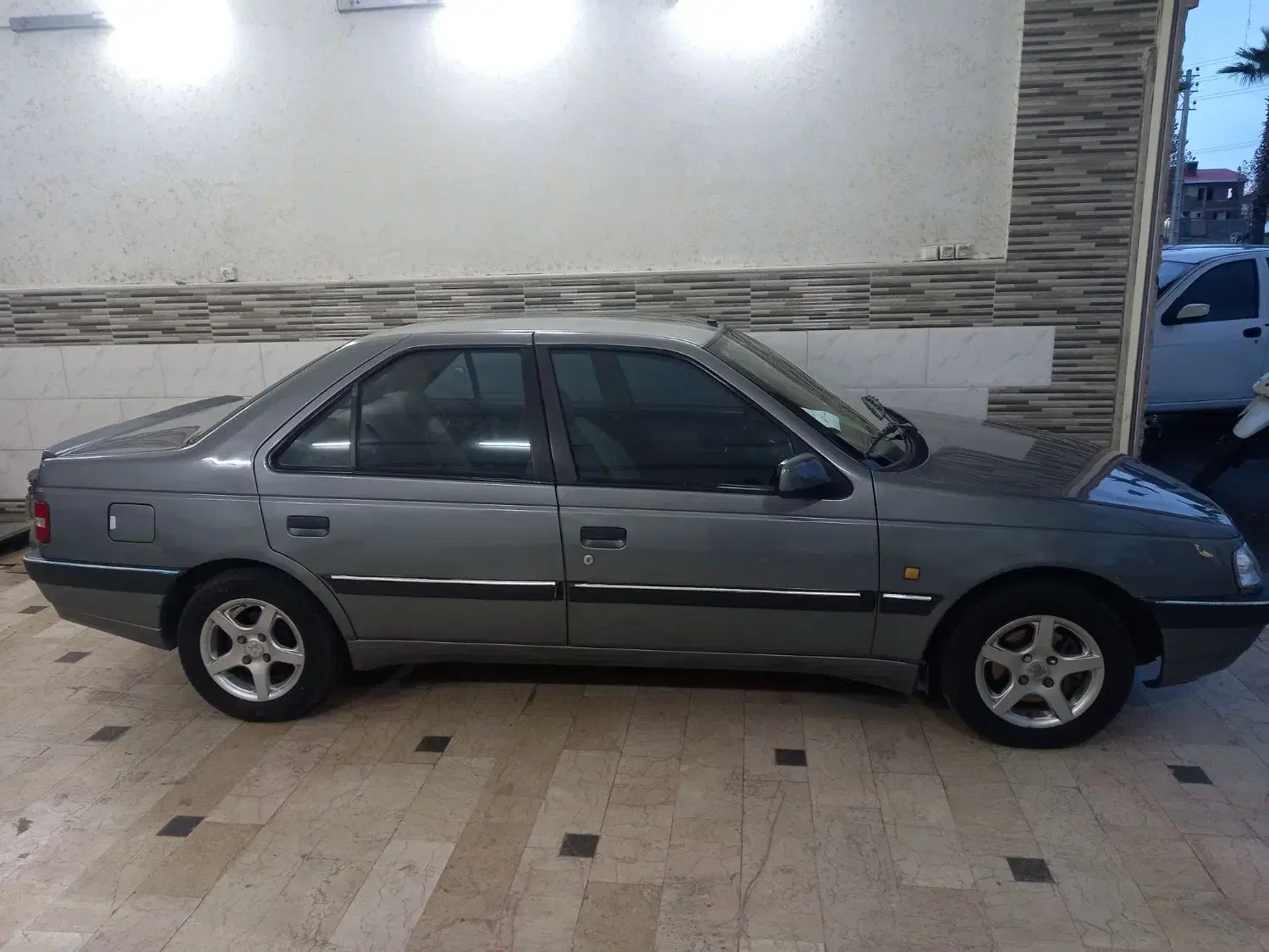 پژو 405 SLX بنزینی TU5 - 1390