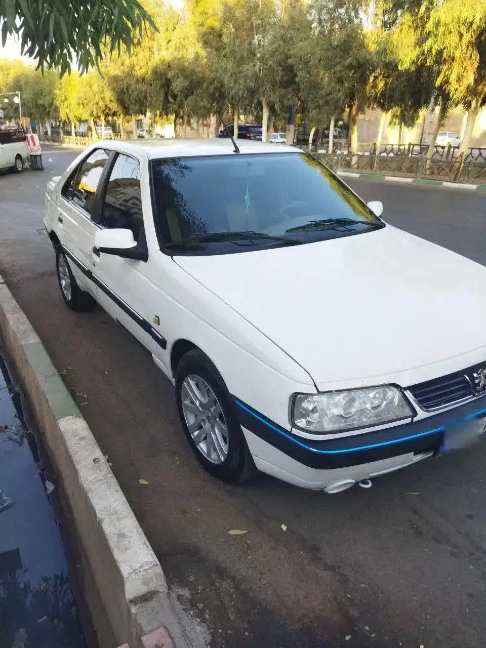 پژو 405 SLX بنزینی  XU7 - 1389