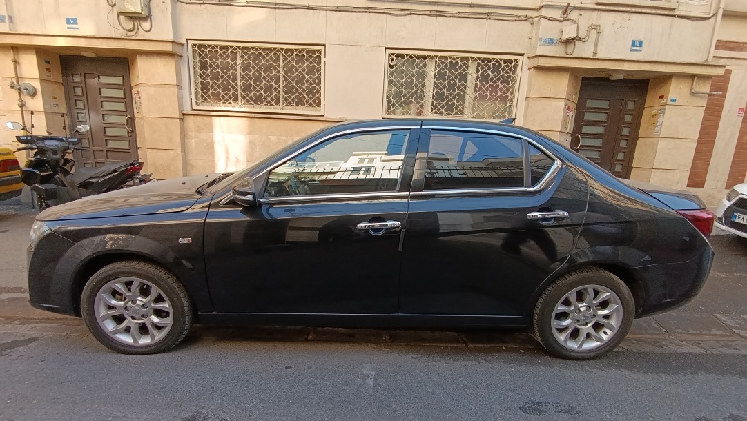 دنا پلاس توربو اتوماتیک - 1401