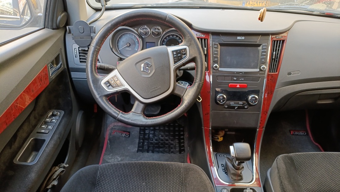 دنا پلاس توربو اتوماتیک - 1401