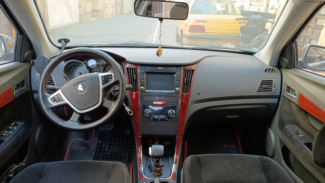 دنا پلاس توربو اتوماتیک - 1401