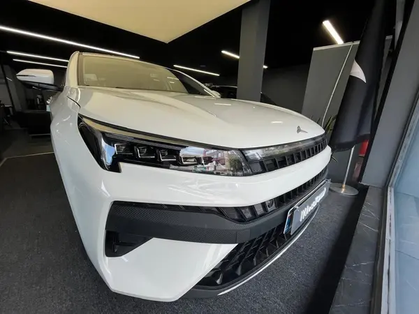 خودرو کی ام سی، J7 آگهی ann_20969504