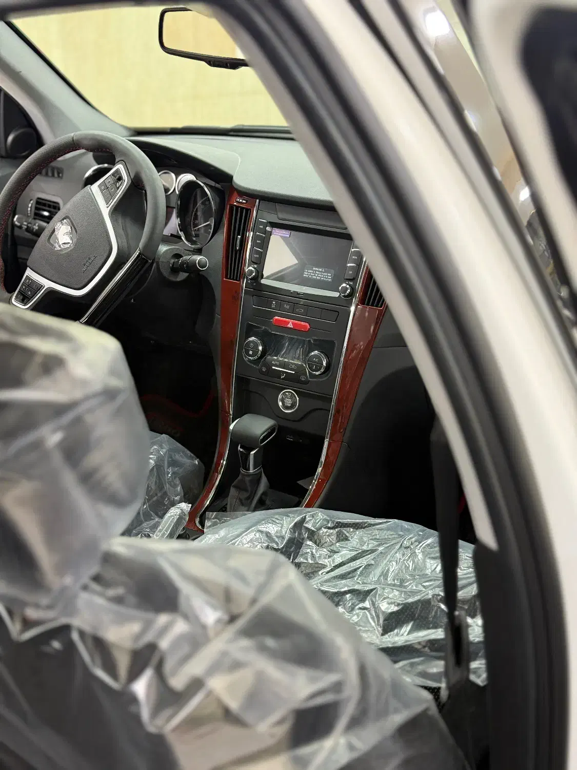 دنا پلاس توربو اتوماتیک آپشنال - 1404