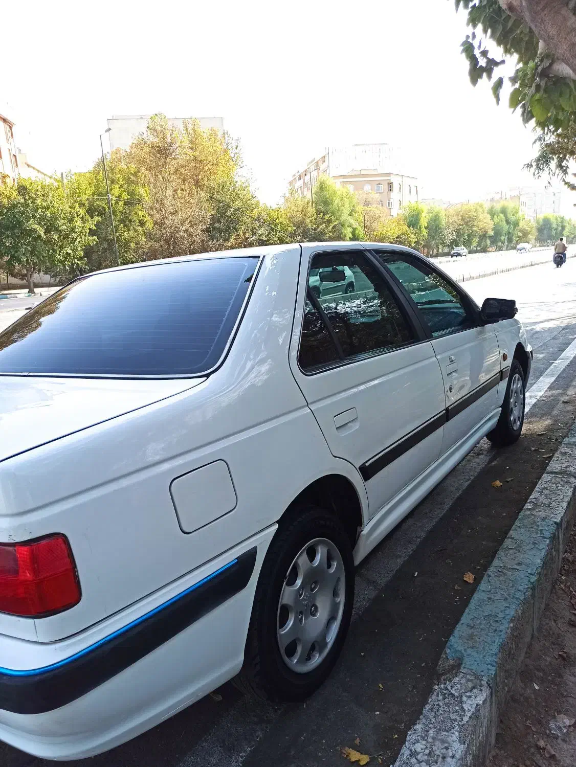 پژو پارس سال - 1395