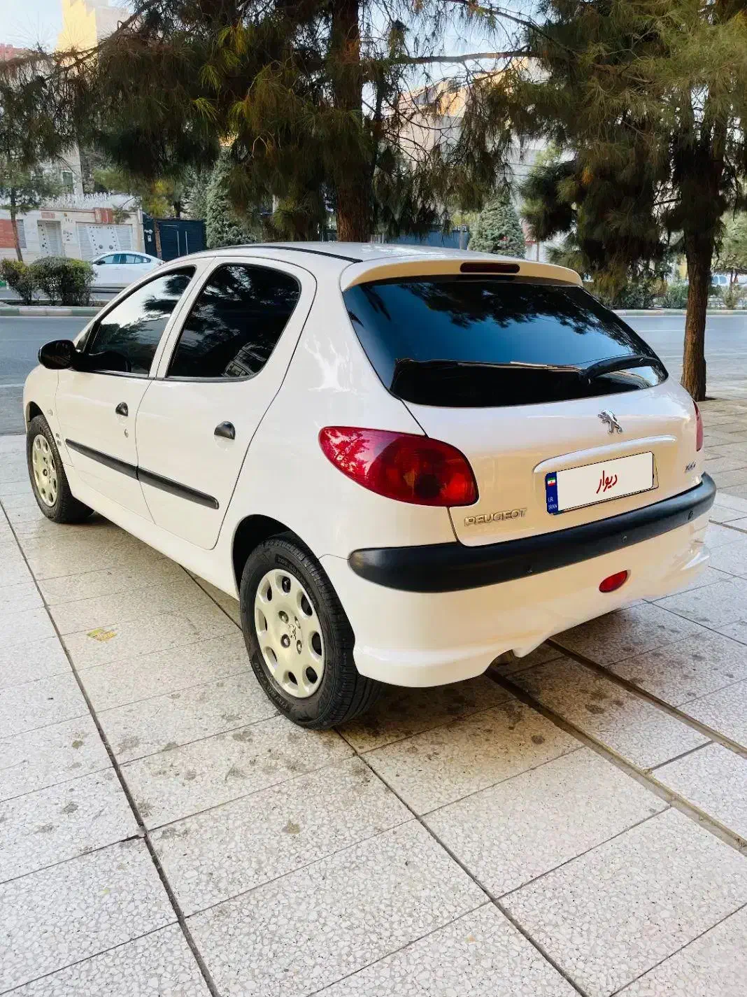 پژو 206 تیپ 2 - 1398