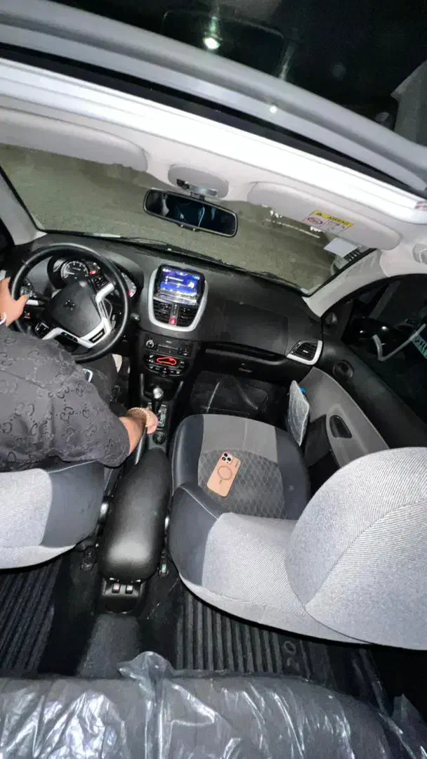 پژو 207 پانوراما اتوماتیک TU5P - 1404