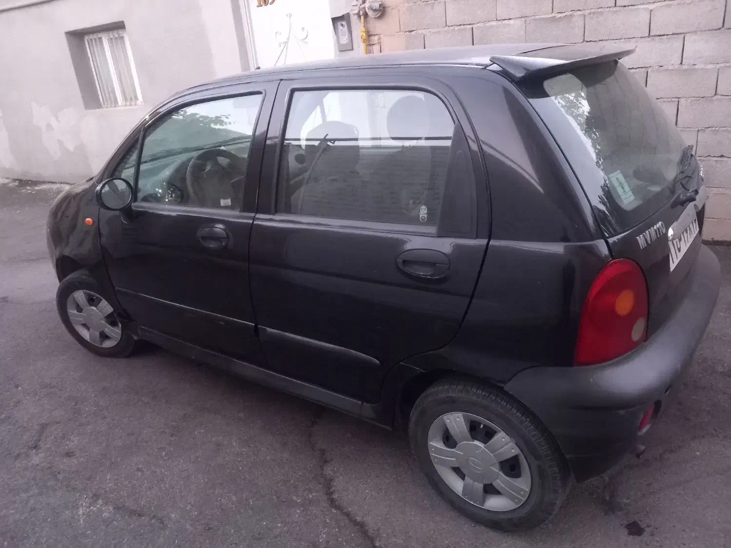 ام وی ام 110 سه سیلندر - 1389