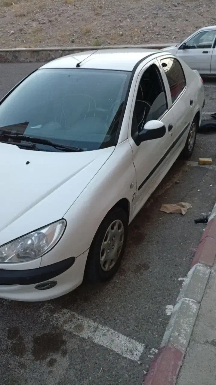 پژو ۲۰۶ صندوق دار v8 - 1394