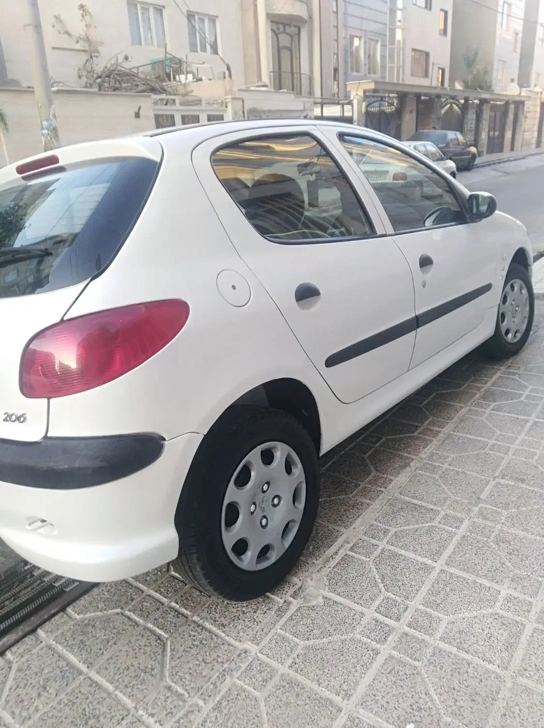 پژو 206 تیپ 5 - 1397