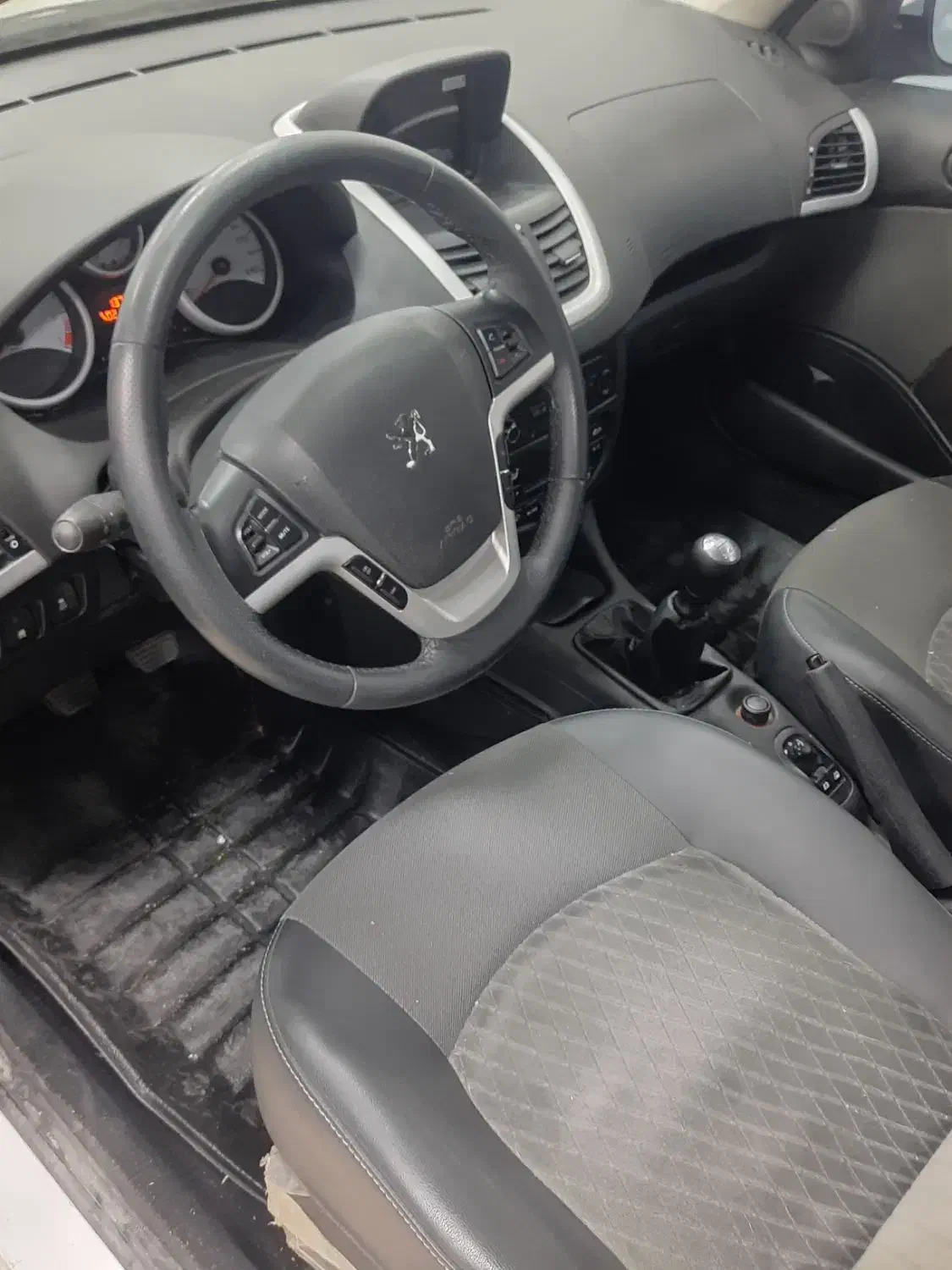 پژو 207 پانوراما دنده‌ای - 1403