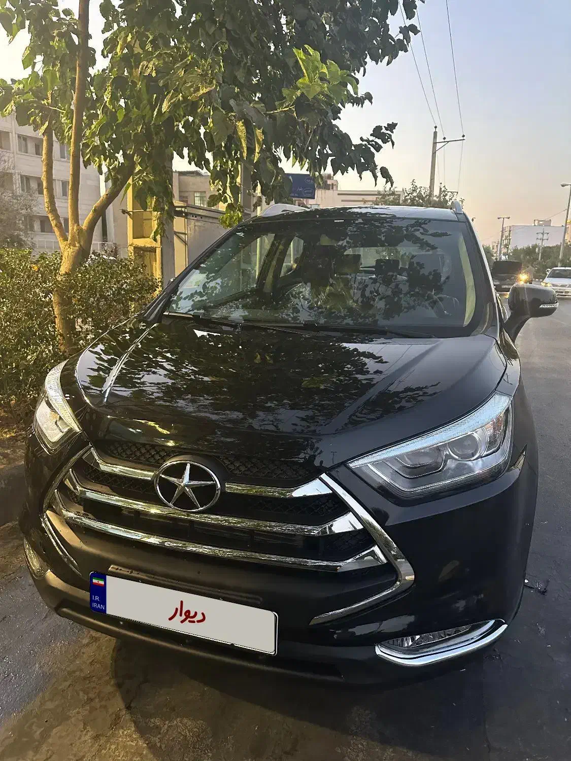 جک S3 اتوماتیک - 1402