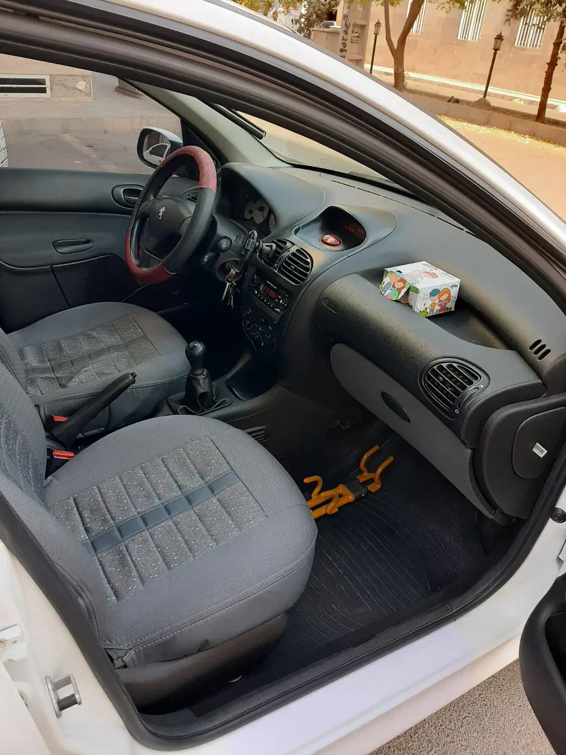 پژو 206 تیپ 2 - 1399