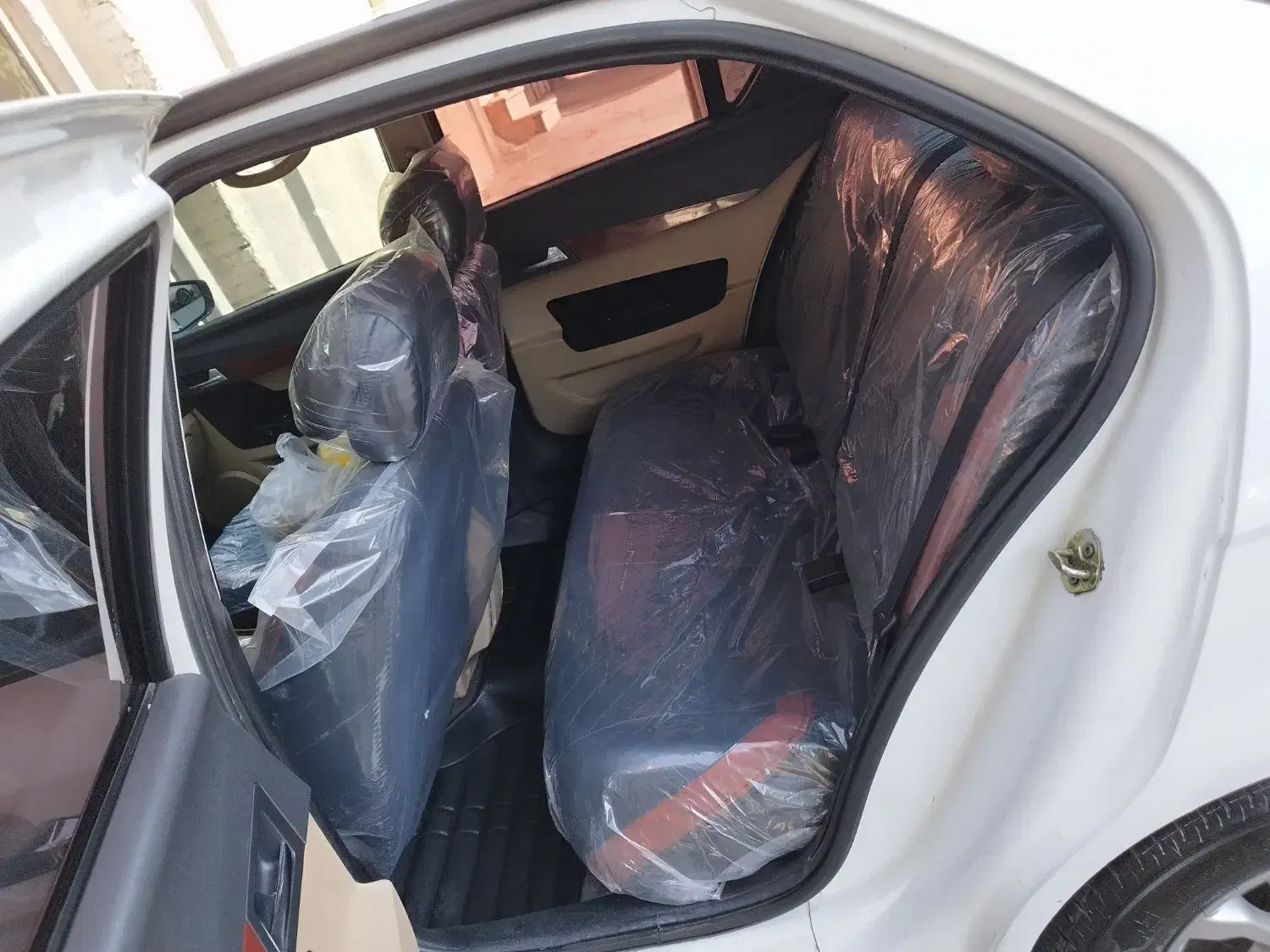 دنا پلاس تیپ ۲ سانروف ۴ ایربگ - 1400