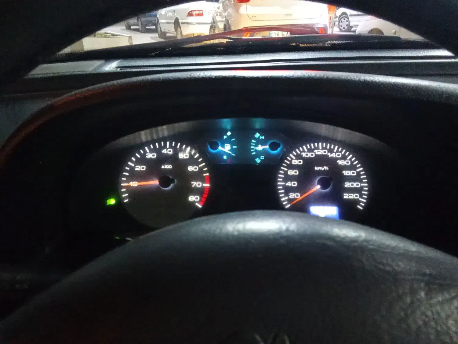 پژو پارس سال - 1382