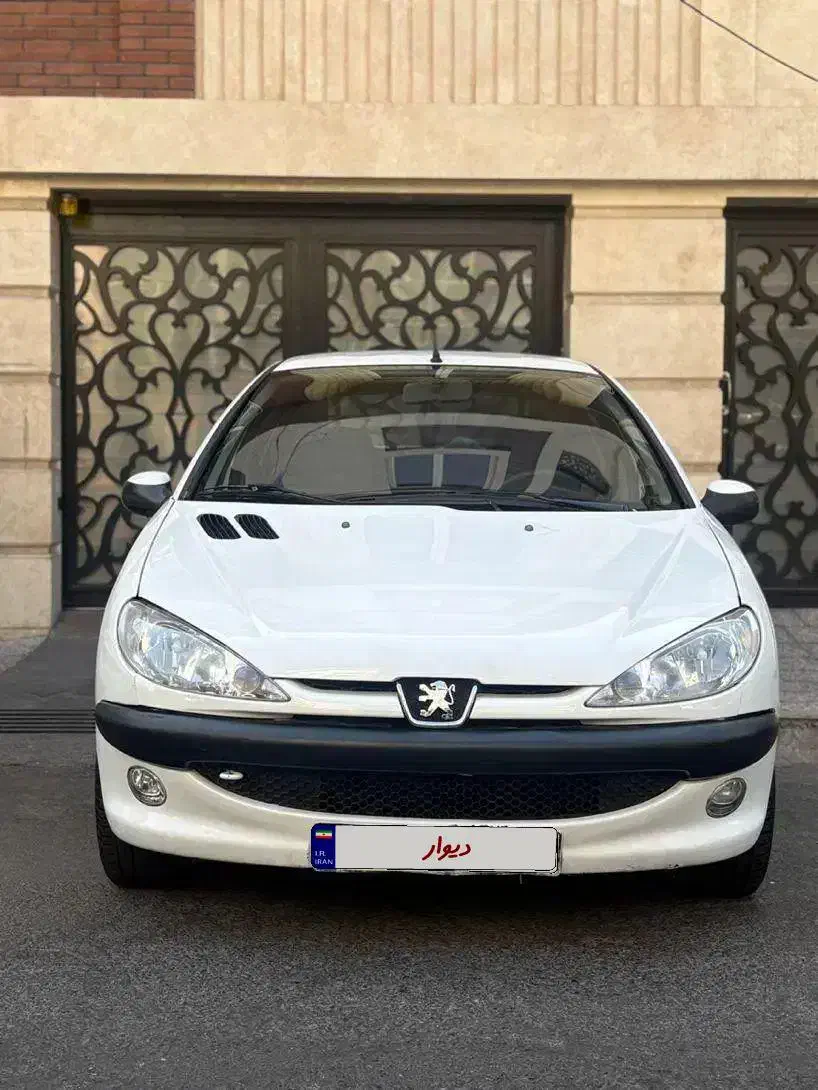 خودرو پژو، ۲۰۶ صندوق دار آگهی ann_20970152