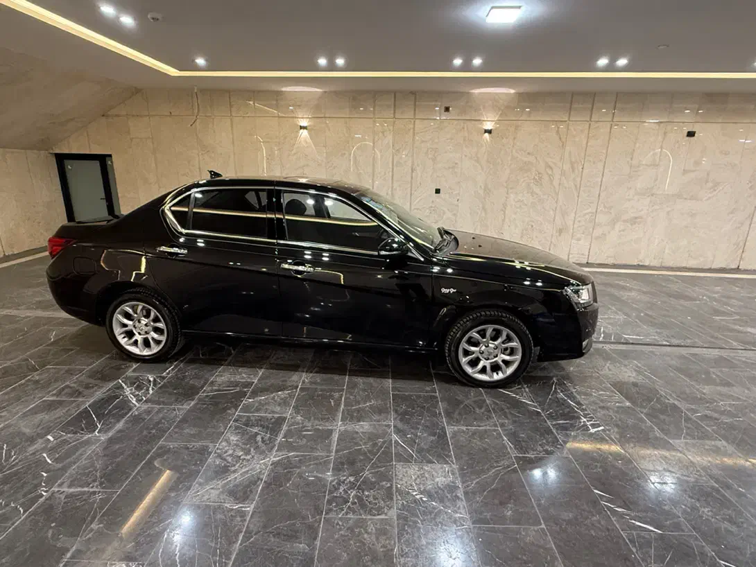 دنا پلاس توربو اتوماتیک - 1401