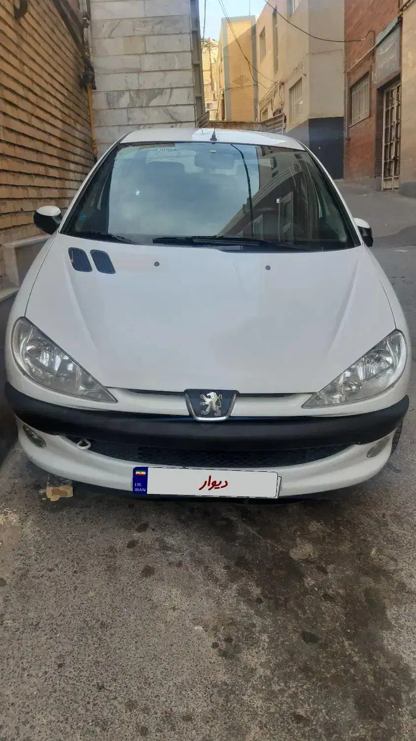 خودرو پژو، ۲۰۶ صندوق دار آگهی ann_20970301