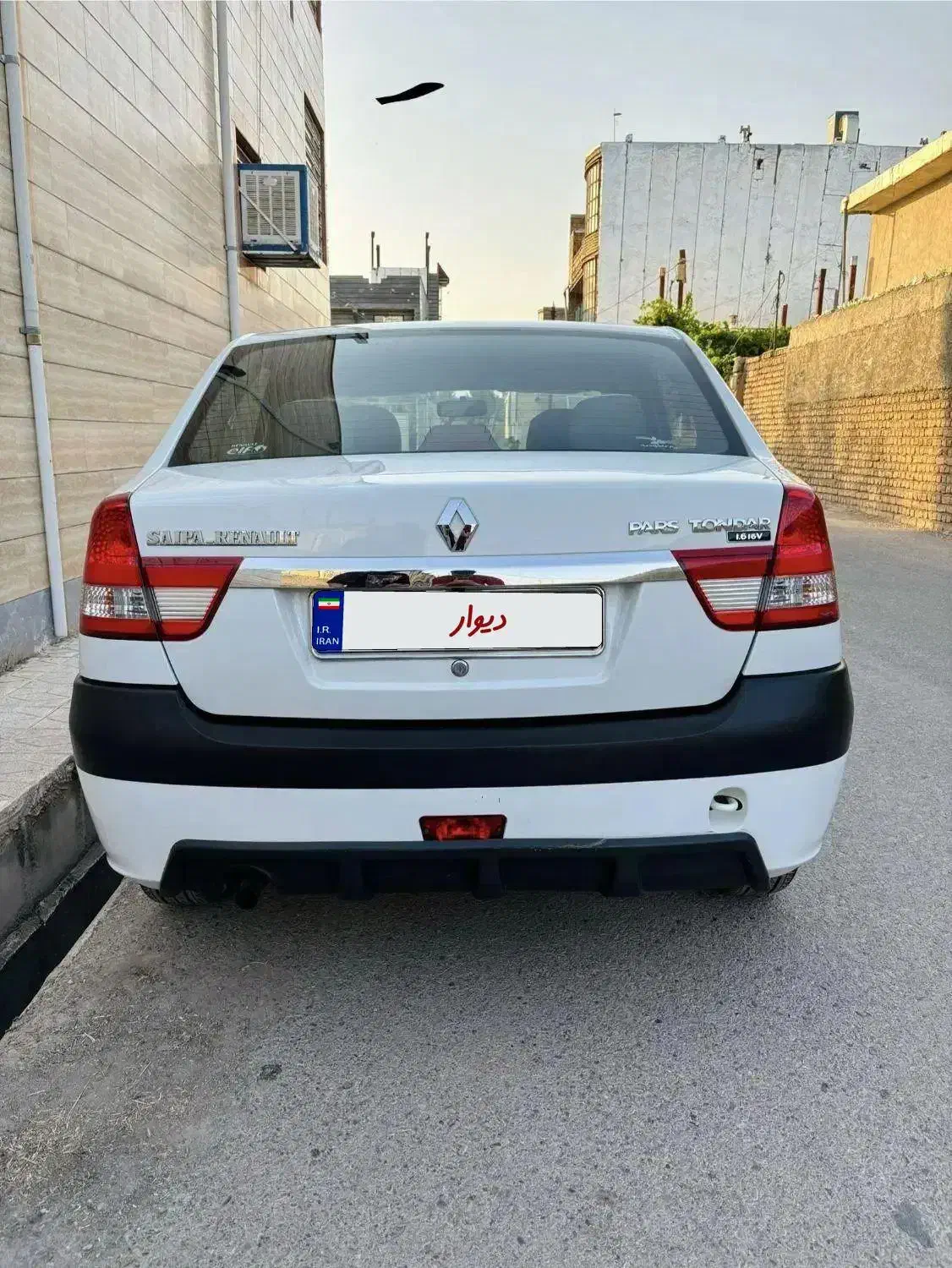 خودرو رنو، پارس تندر آگهی ann_20970348