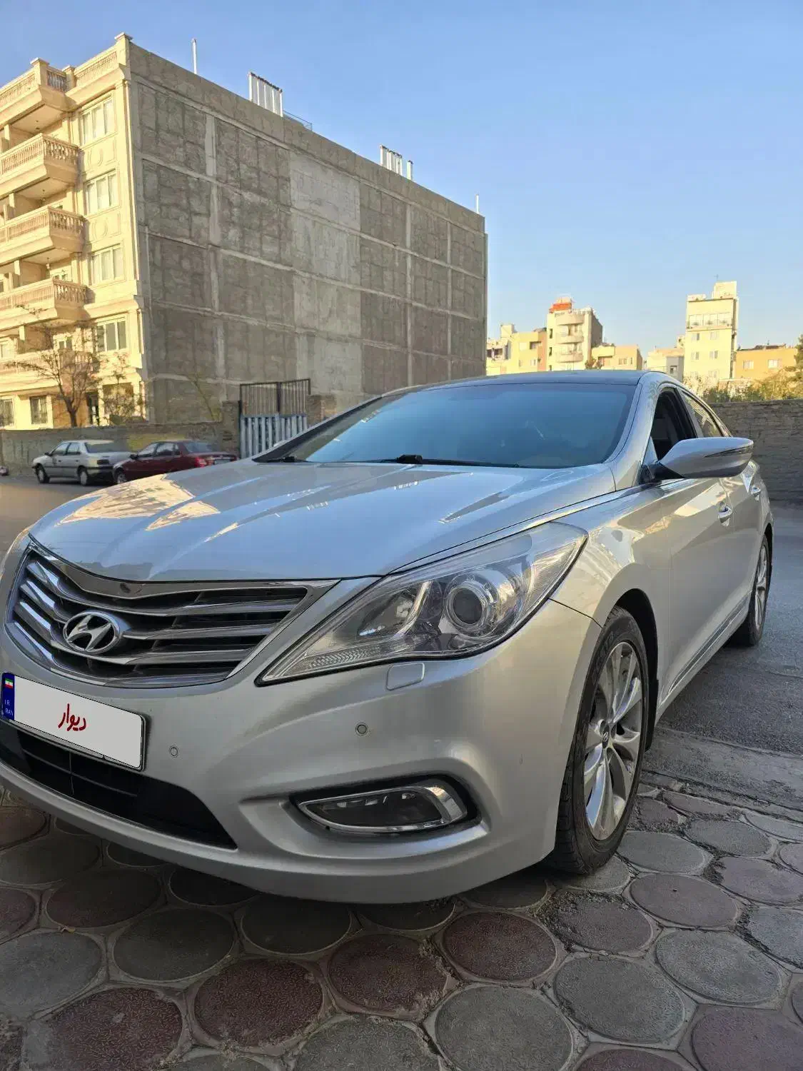 هیوندای آزرا (گرنجور) 3000cc - 2012