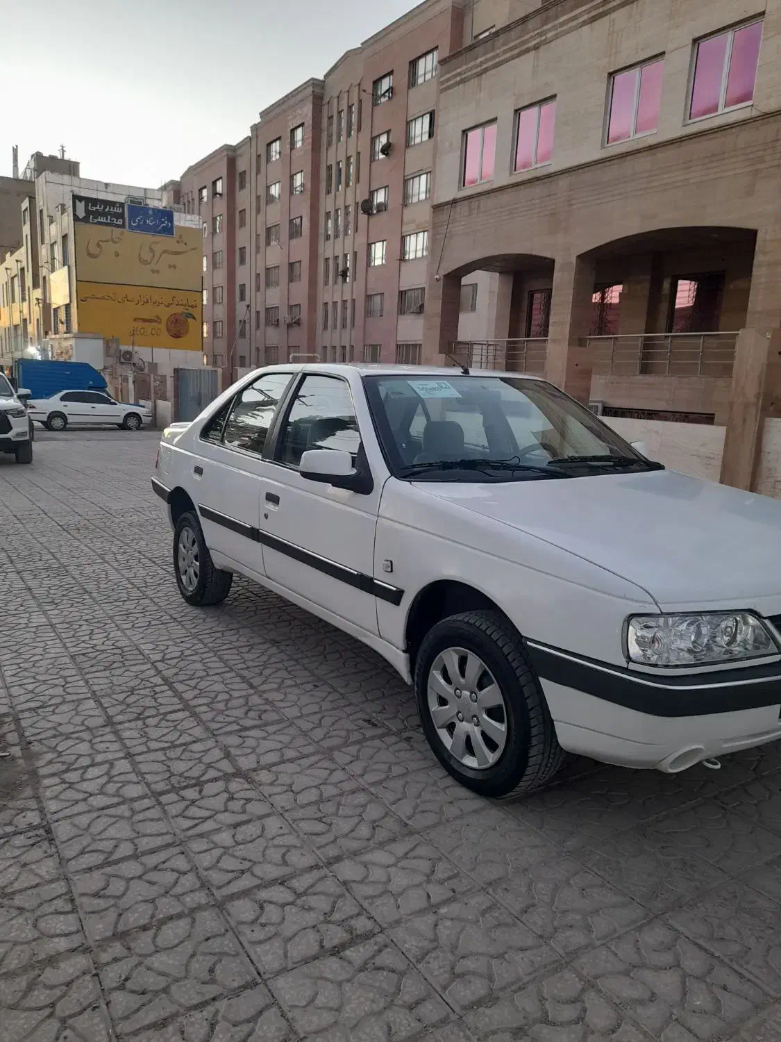 پژو 405 SLX بنزینی  XU7 - 1390