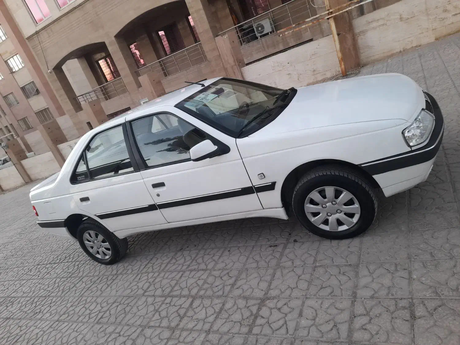 پژو 405 SLX بنزینی  XU7 - 1390