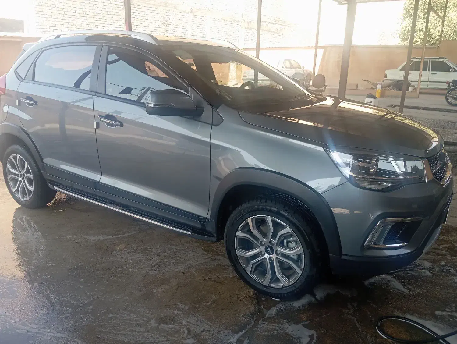 ام وی ام X22 پرو دنده‌ای - 1399