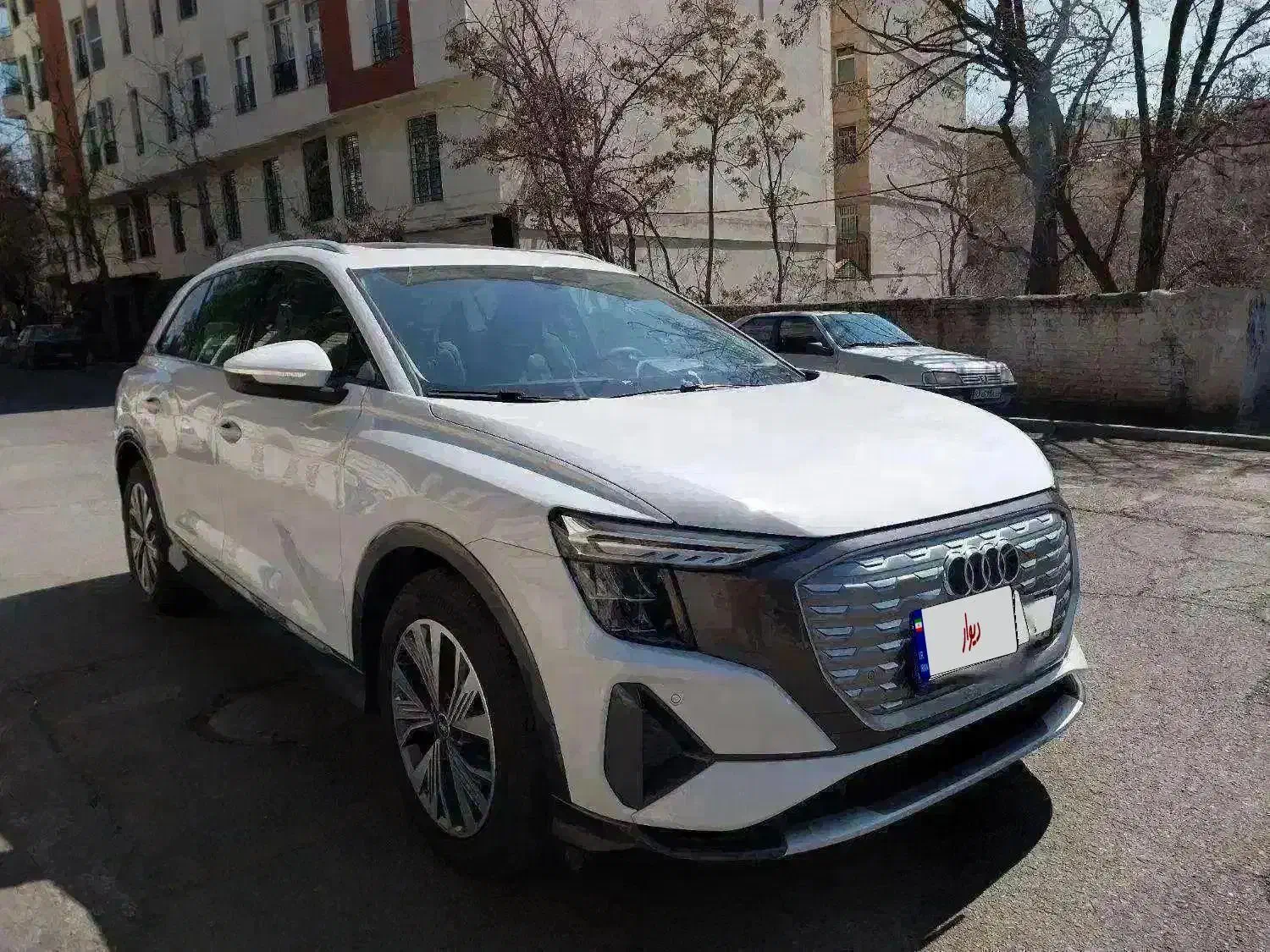 آئودی الکتریکی Q5 ۴۰ - 2024