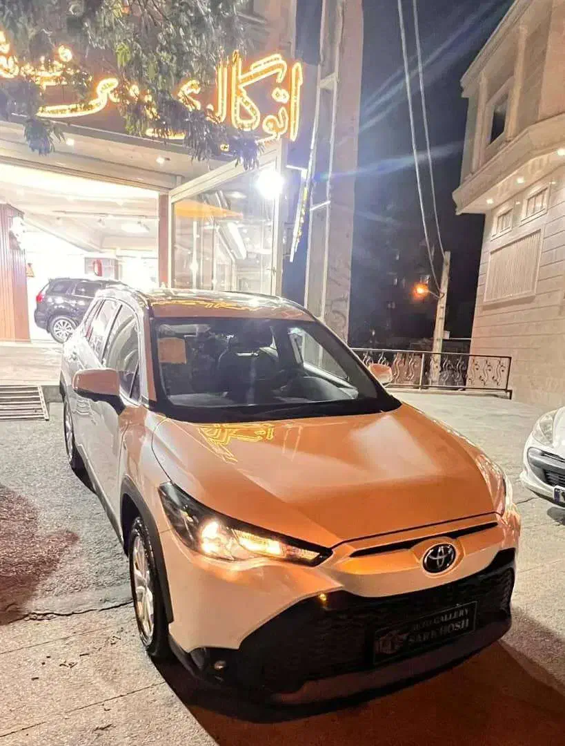 خودرو تویوتا، فرانت لندر آگهی ann_20970735