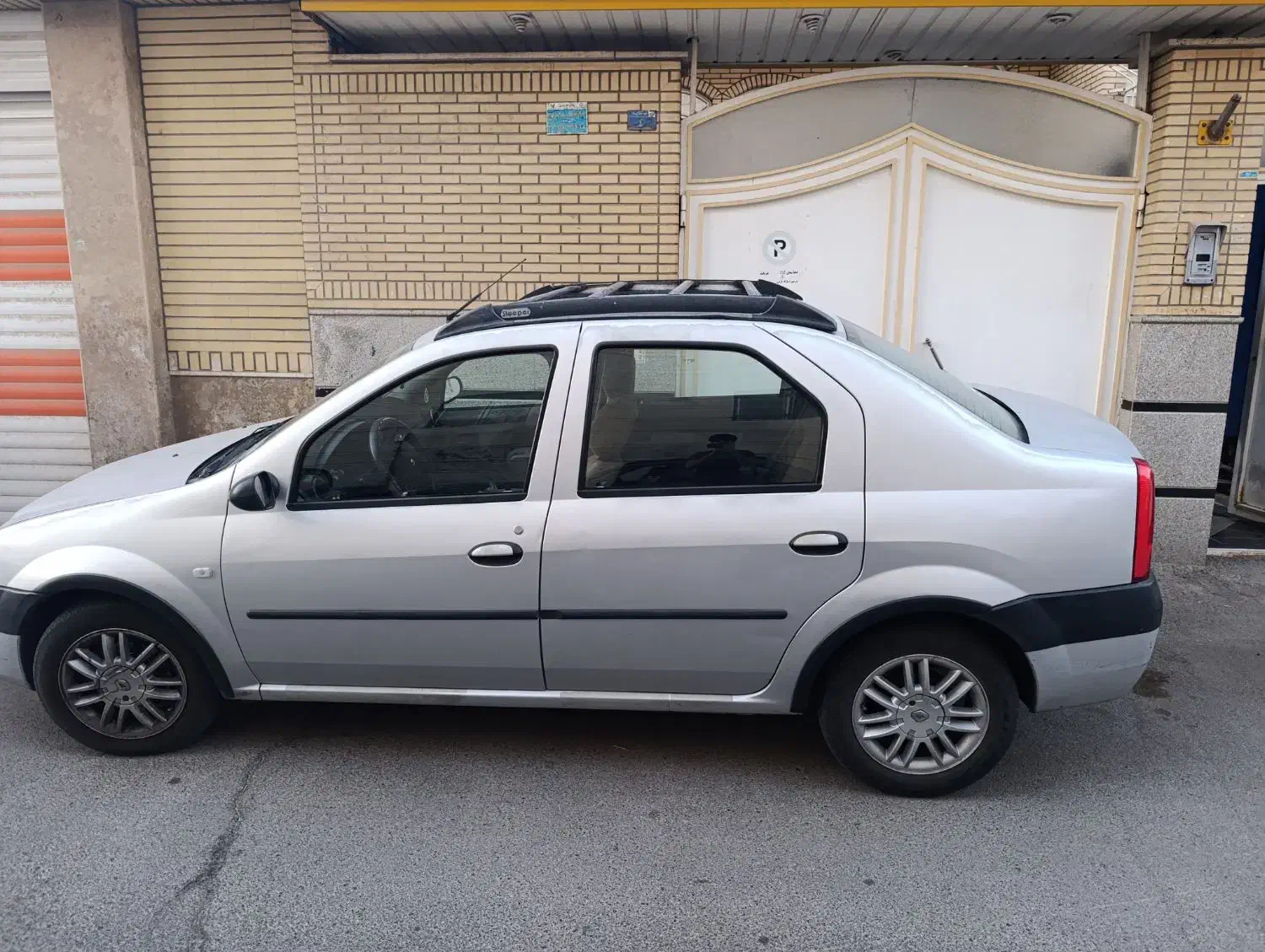 رنو تندر 90 E2 - 1389