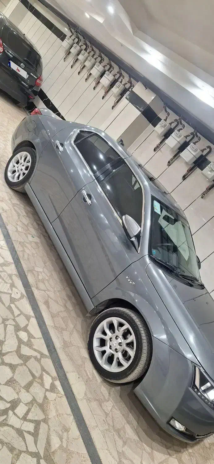 دنا پلاس توربو اتوماتیک - 1400