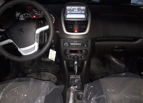 پژو 207 پانوراما اتوماتیک TU5P - 1404