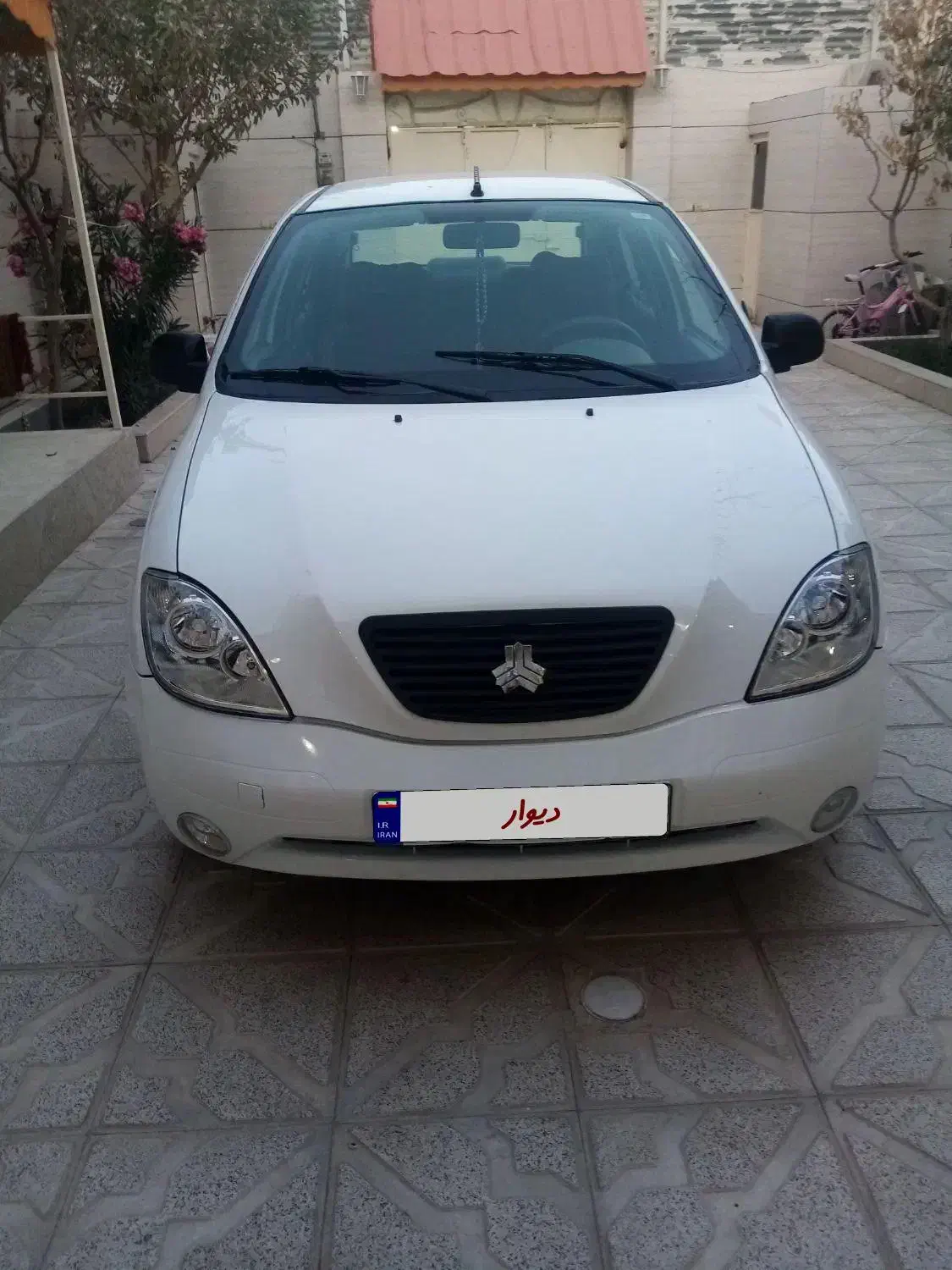 تیبا صندوق دار SX - 1393