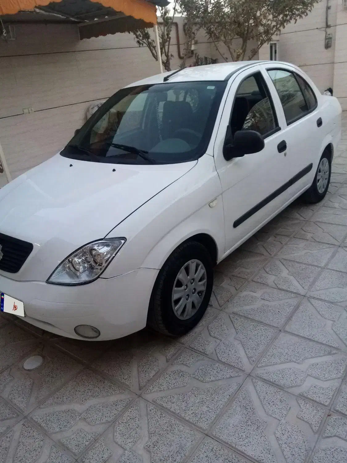 تیبا صندوق دار SX - 1393