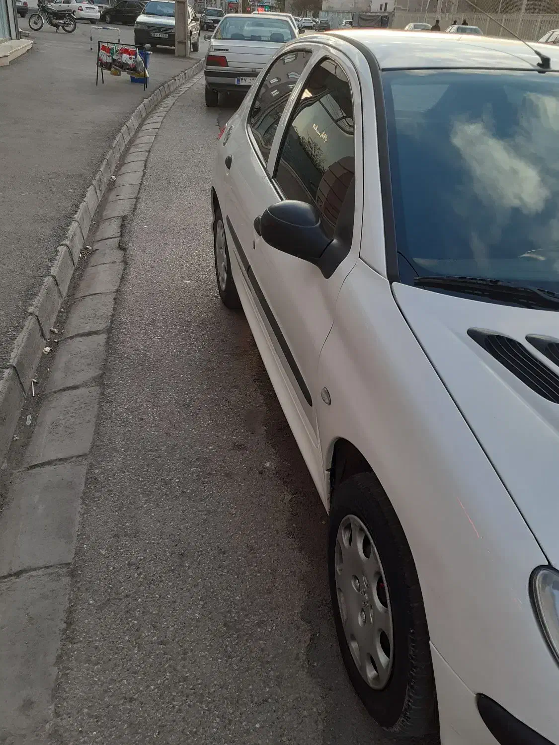 پژو 206 تیپ 2 - 1396