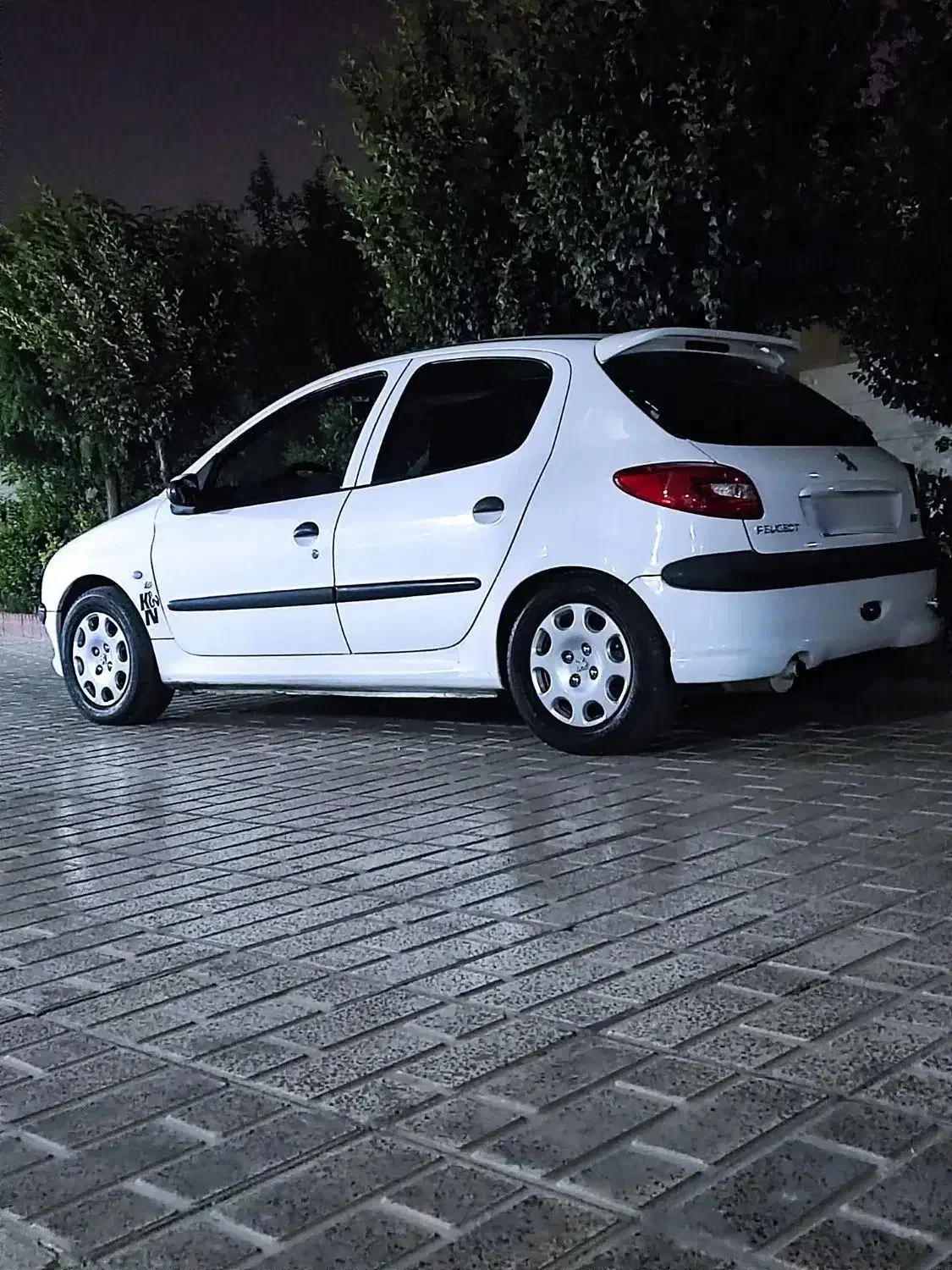 پژو 206 تیپ 2 - 1390