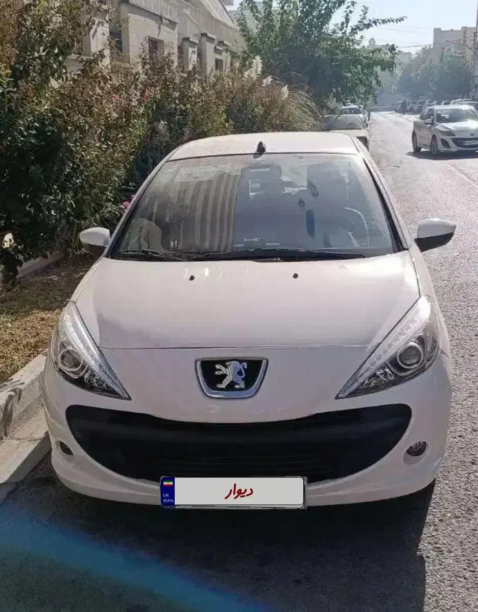 پژو 207 اتوماتیک TU5P - 1404