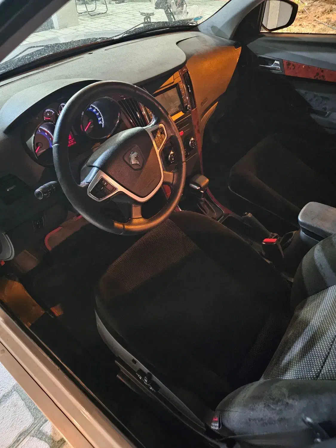 دنا پلاس توربو اتوماتیک - 1402