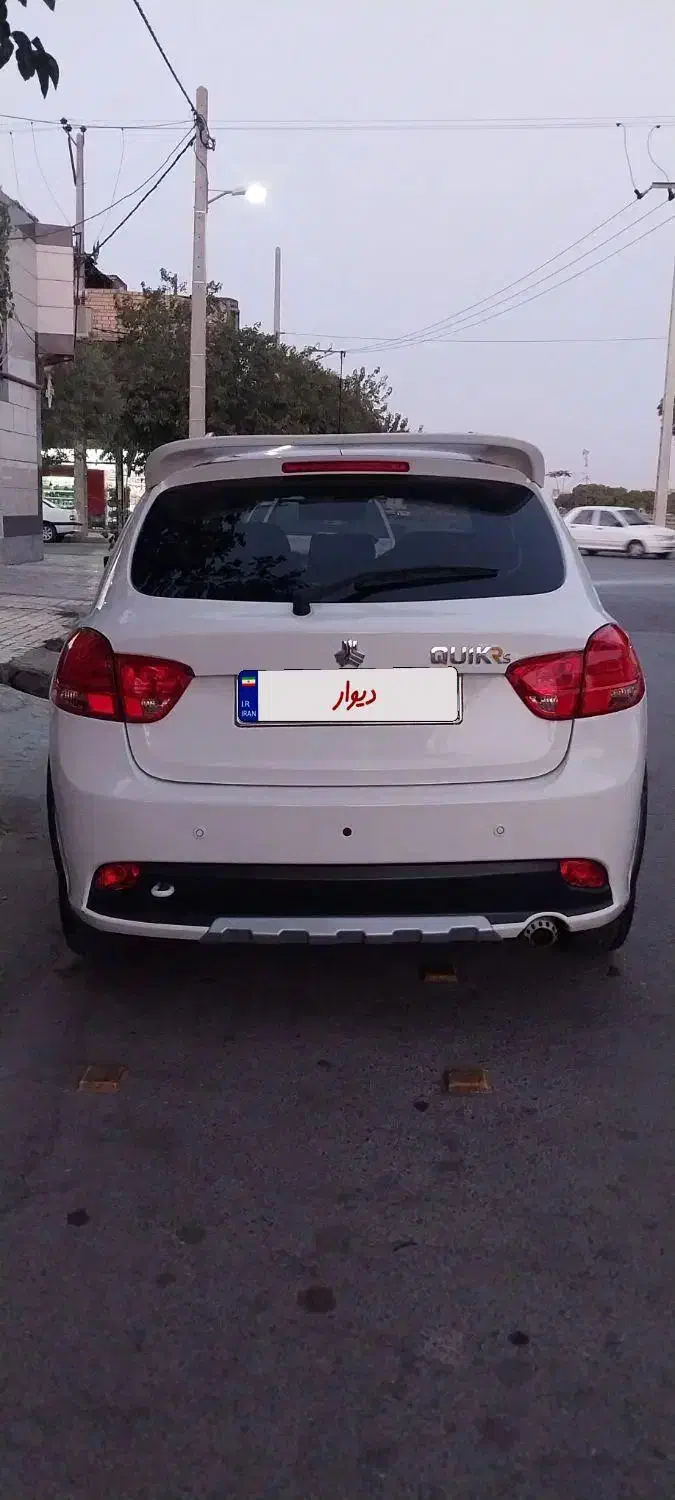 کوییک R دنده‌ای - 1402