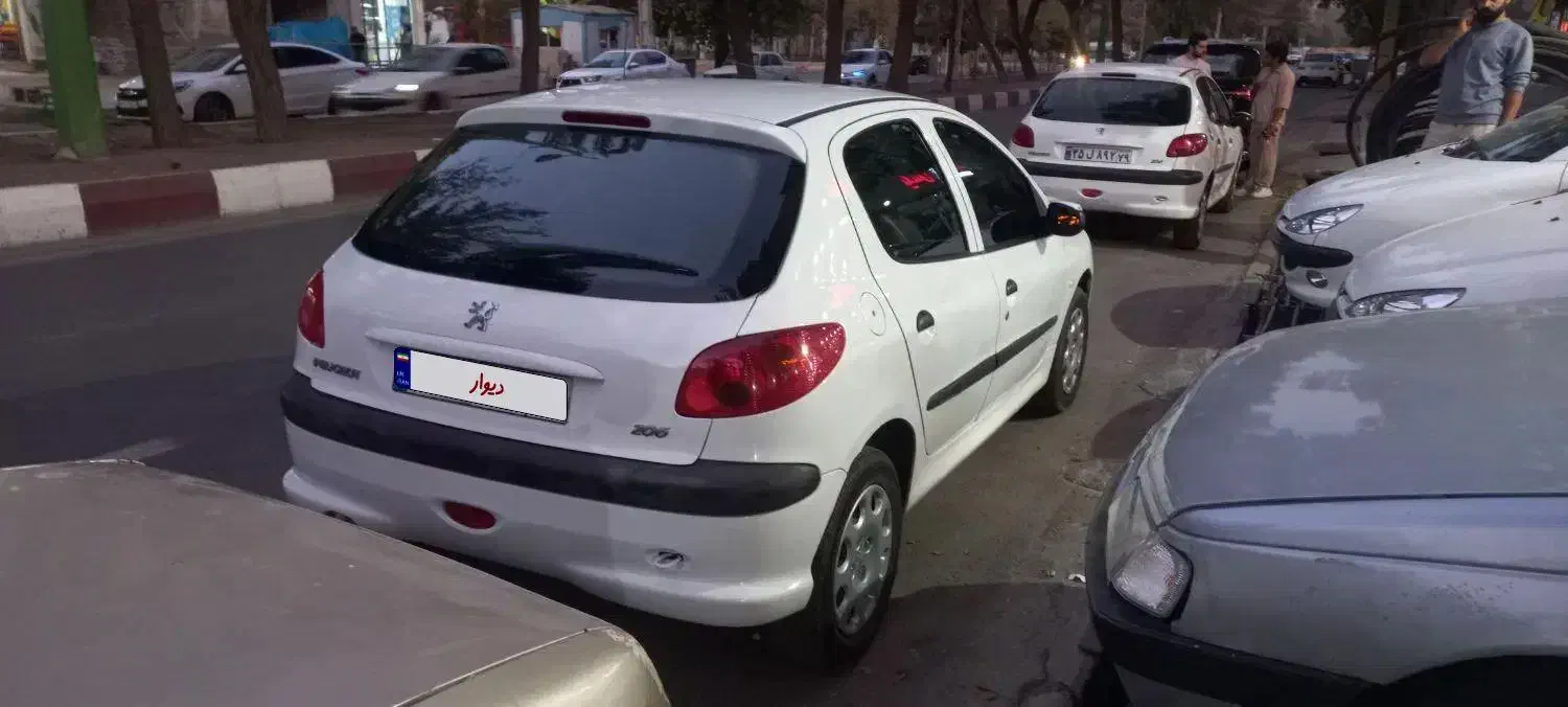 پژو 206 تیپ 2 - 1395