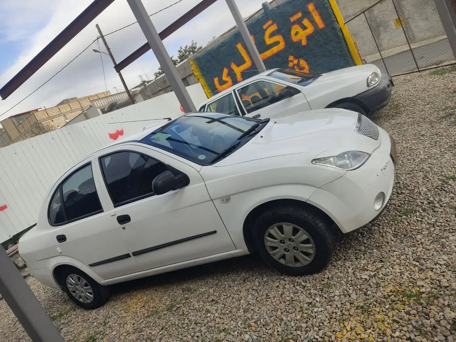 تیبا صندوق دار SX - 1400