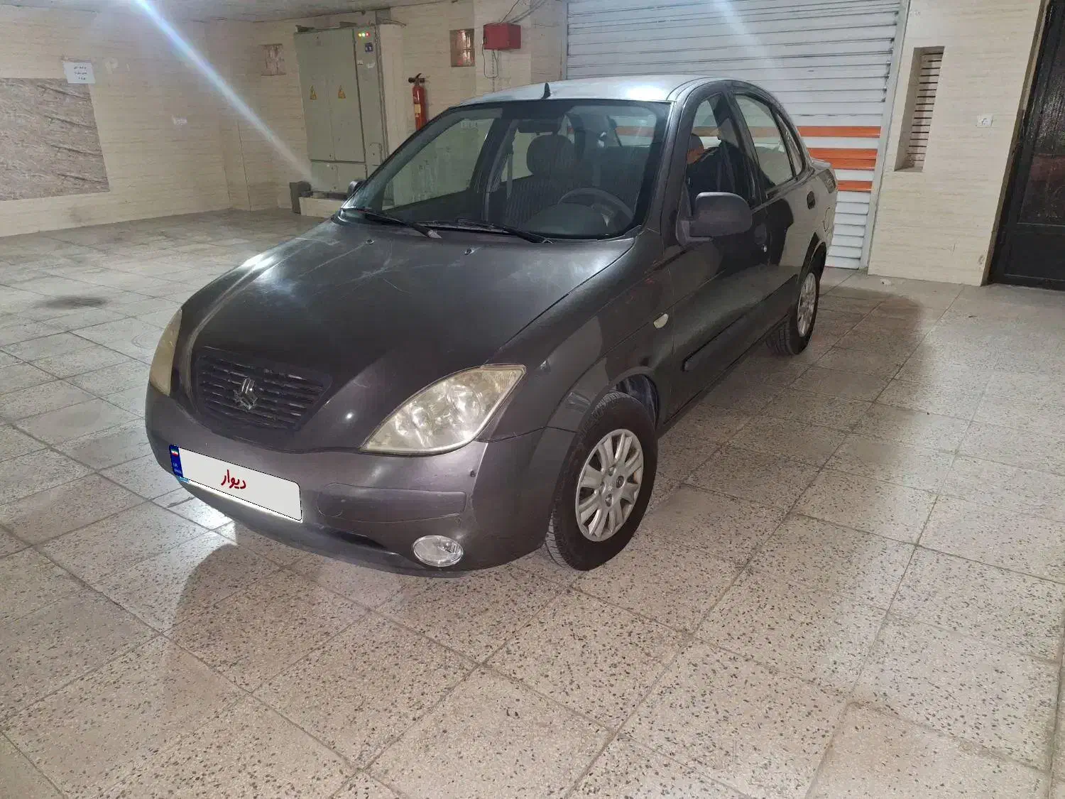 تیبا صندوق دار SX - 1391