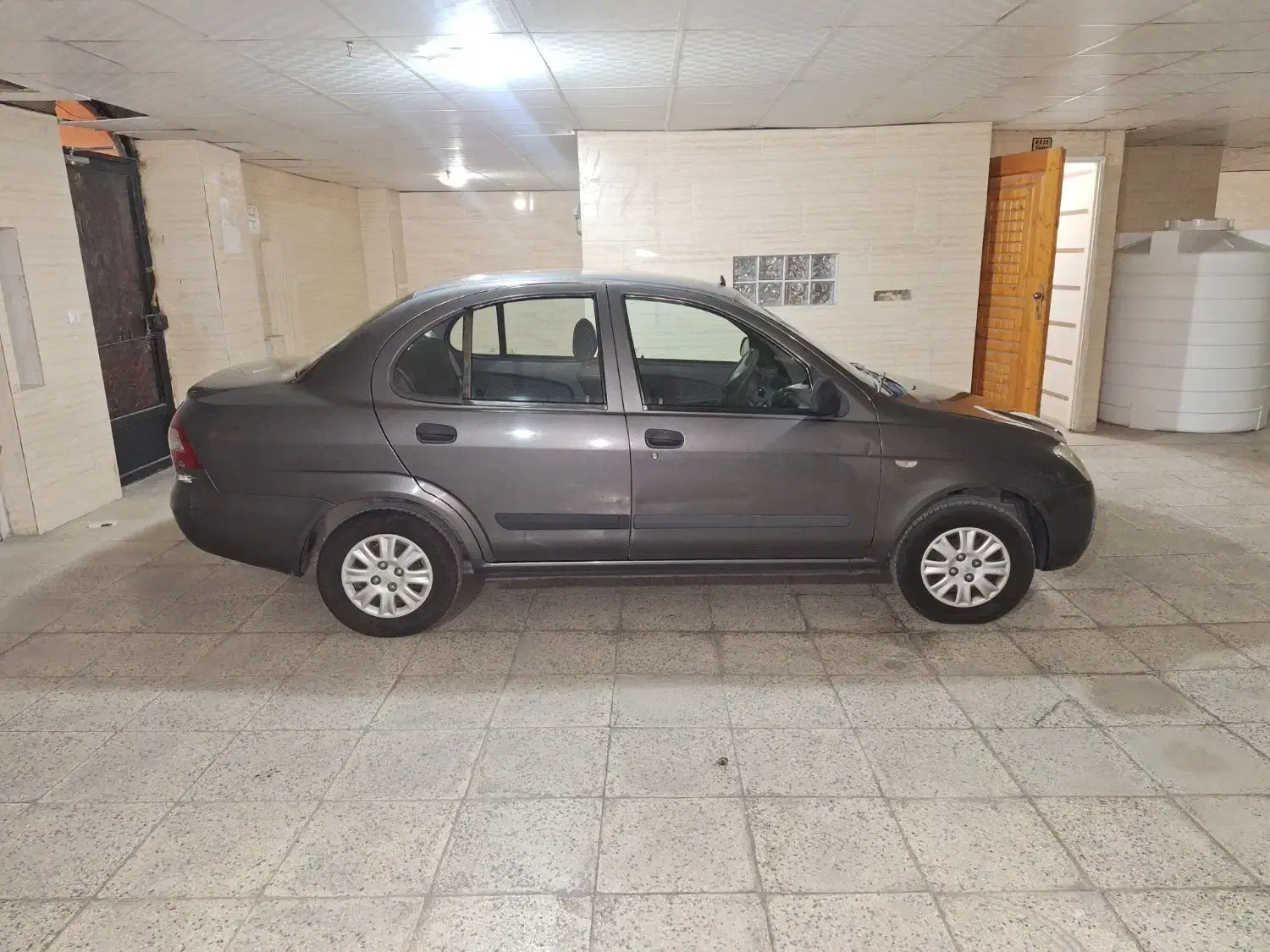 تیبا صندوق دار SX - 1391