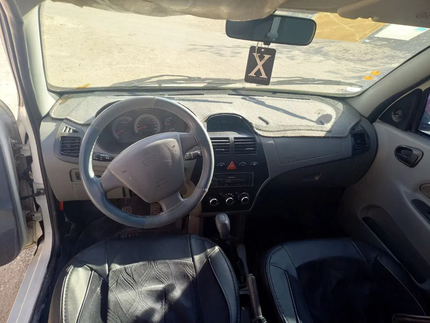 تیبا صندوق دار SX - 1400