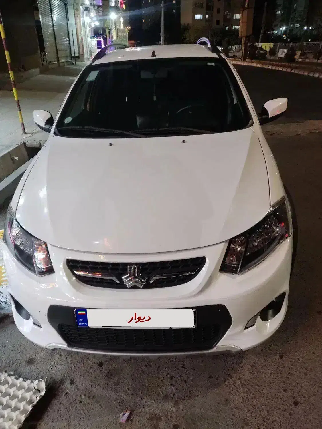 خودرو کوییک، معمولی آگهی ann_20971578