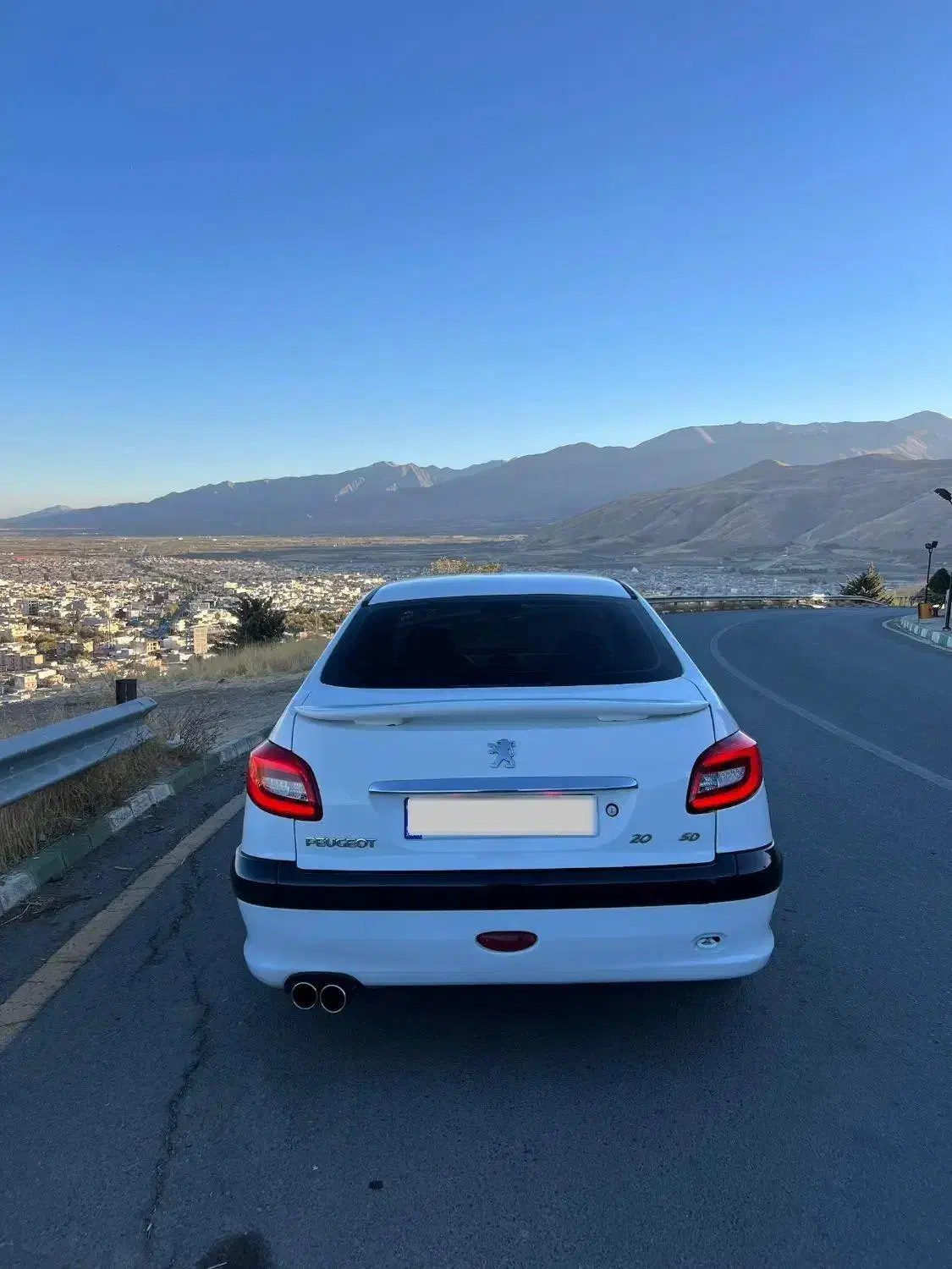 پژو ۲۰۶ صندوق دار v8 - 1394